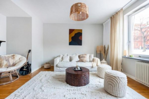 100 Sqm Apartment in Stockholms finest Area - Östermalm, Stockholm